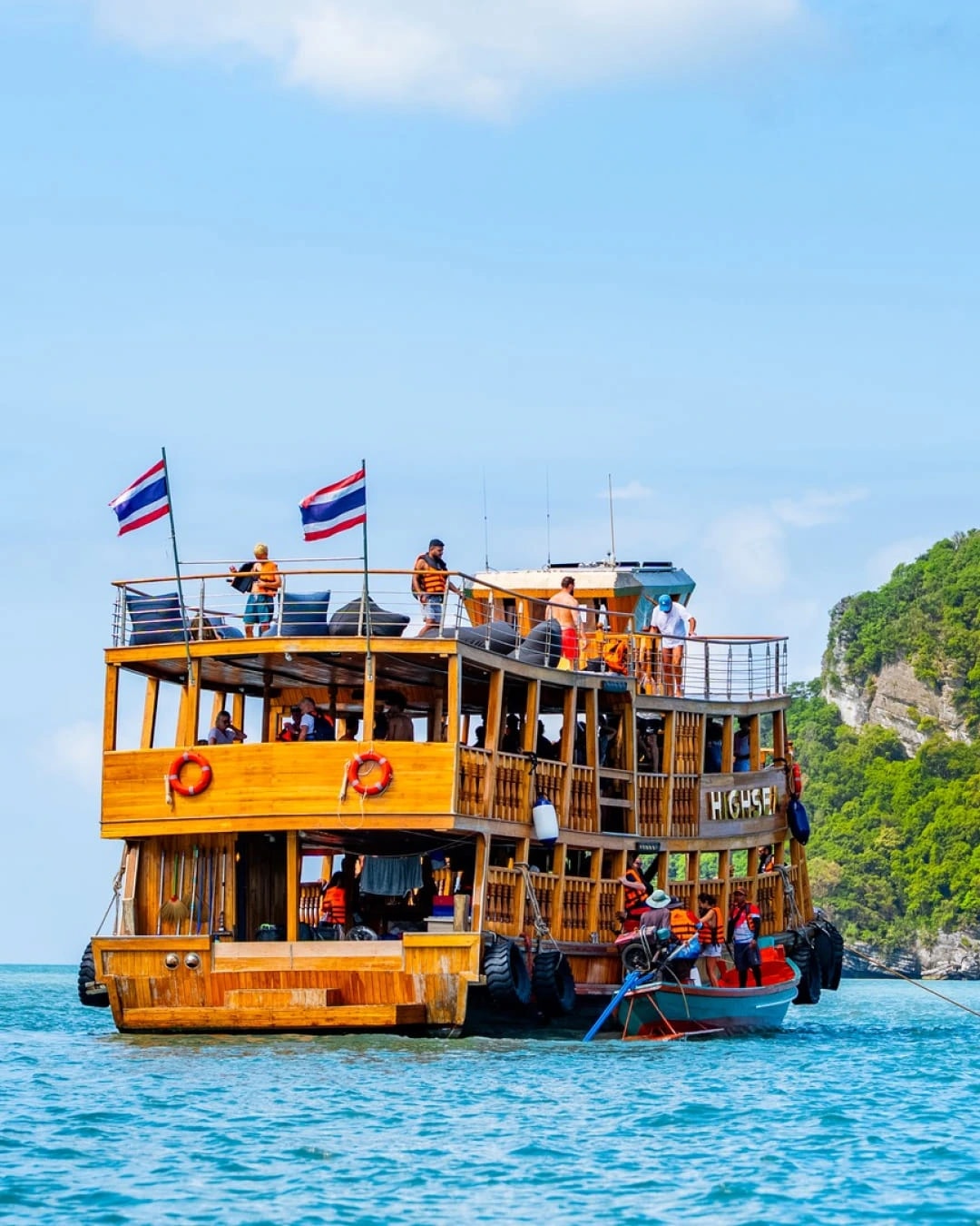 Tour mobile hero image